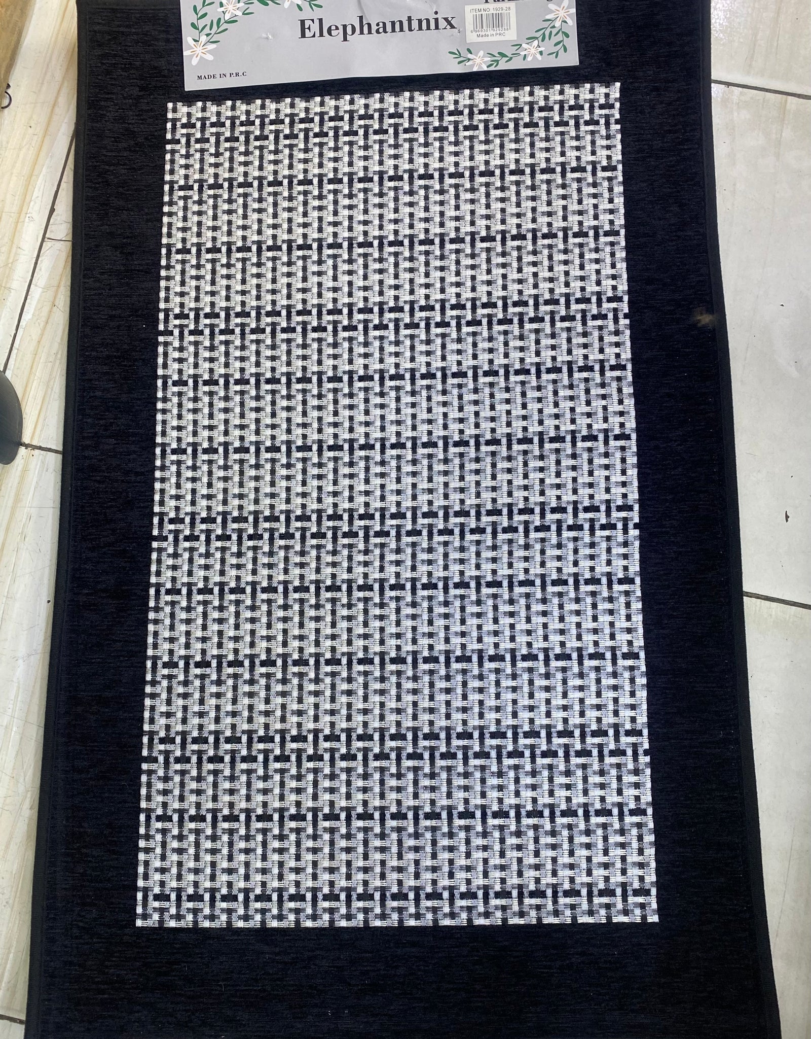 DOOR MAT