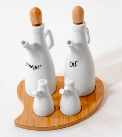4pcs salt & Oil Dispensor set (New)
