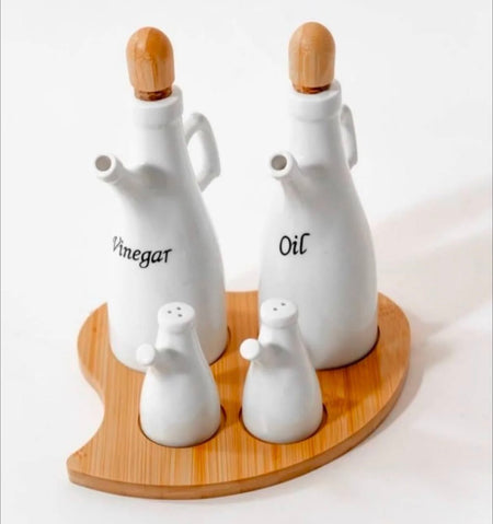 4pcs salt & Oil Dispensor set (New)